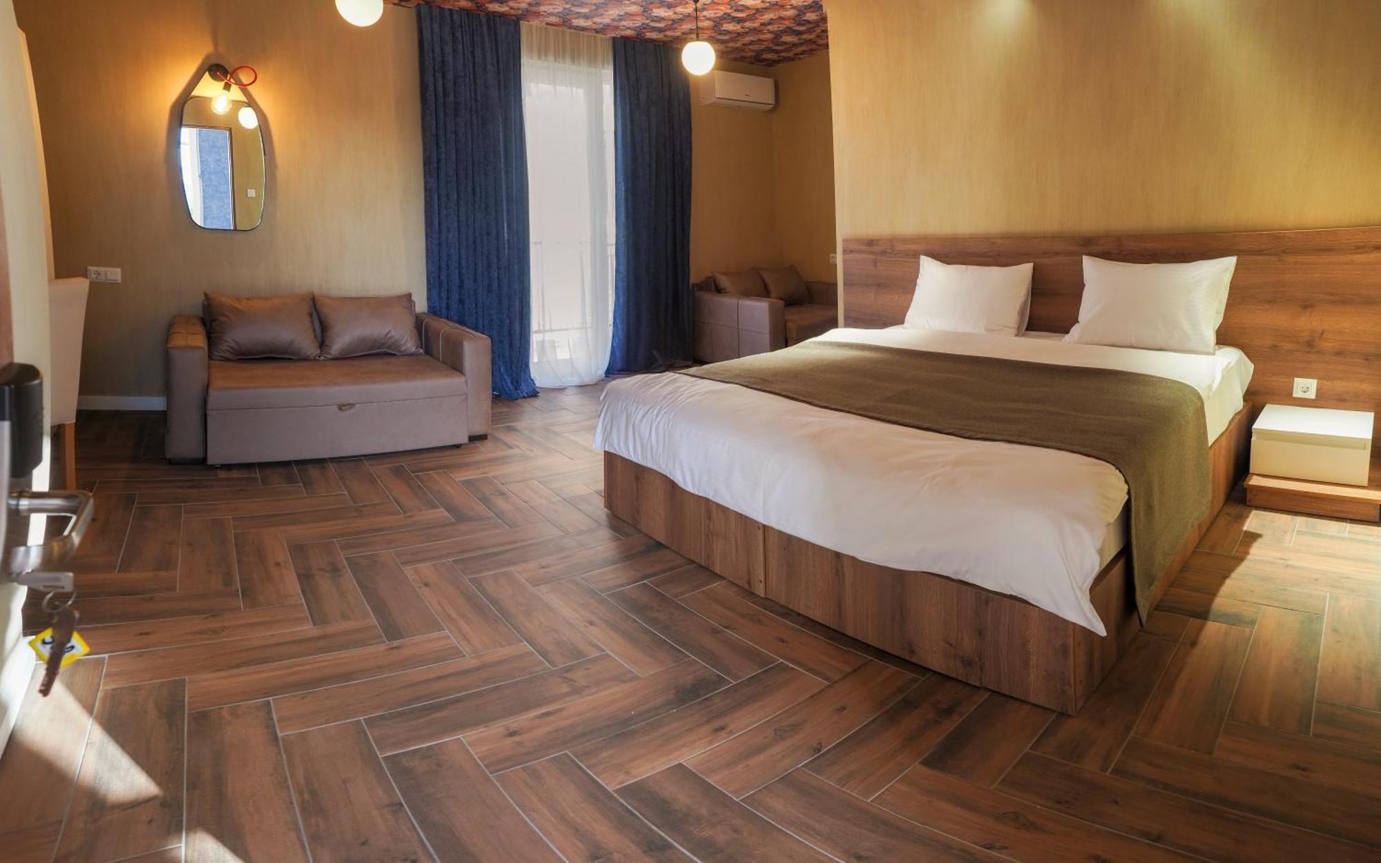 Hotel Hills In Old Tbilisi Ngoại thất bức ảnh
