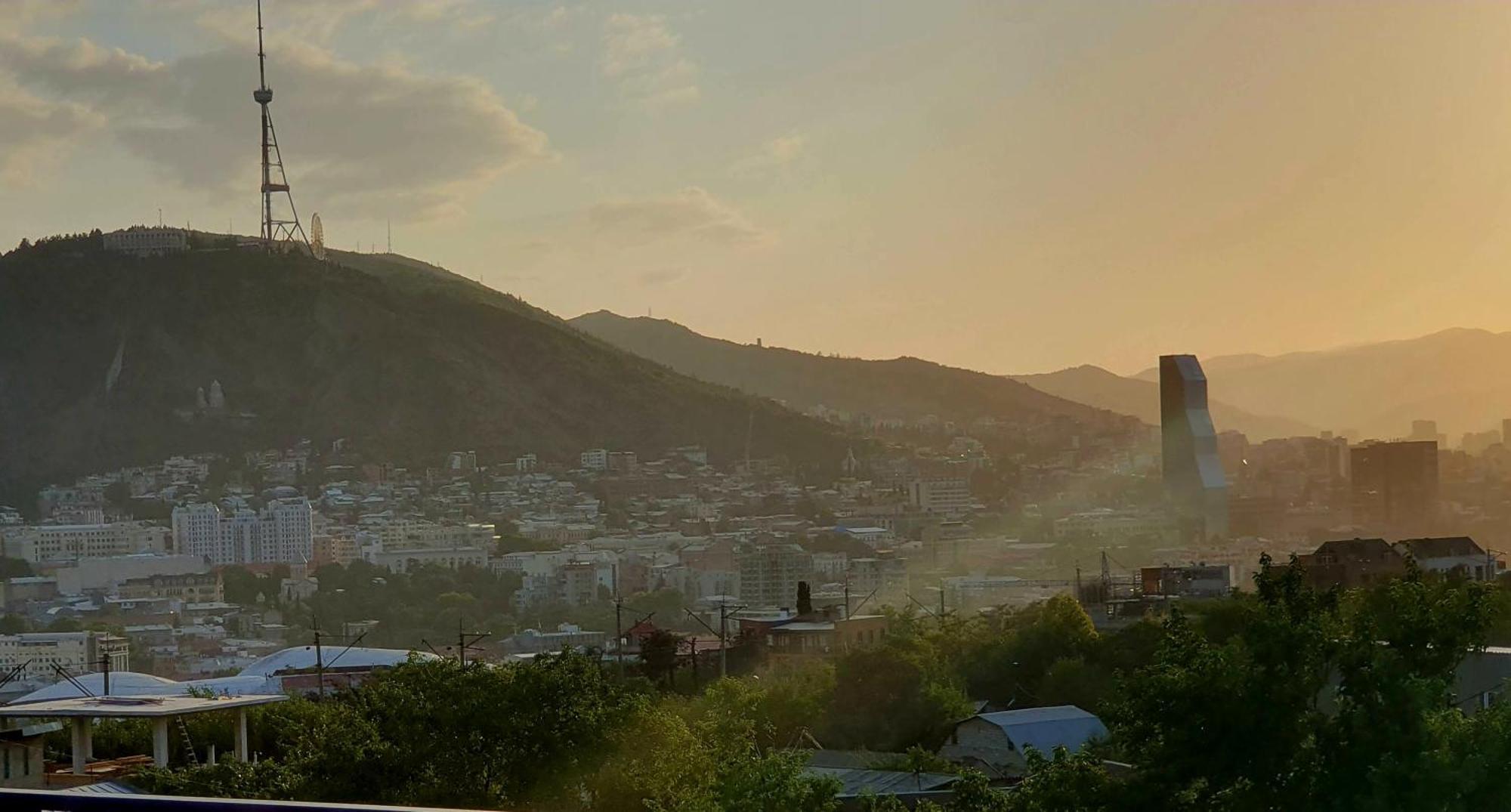Hotel Hills In Old Tbilisi Ngoại thất bức ảnh