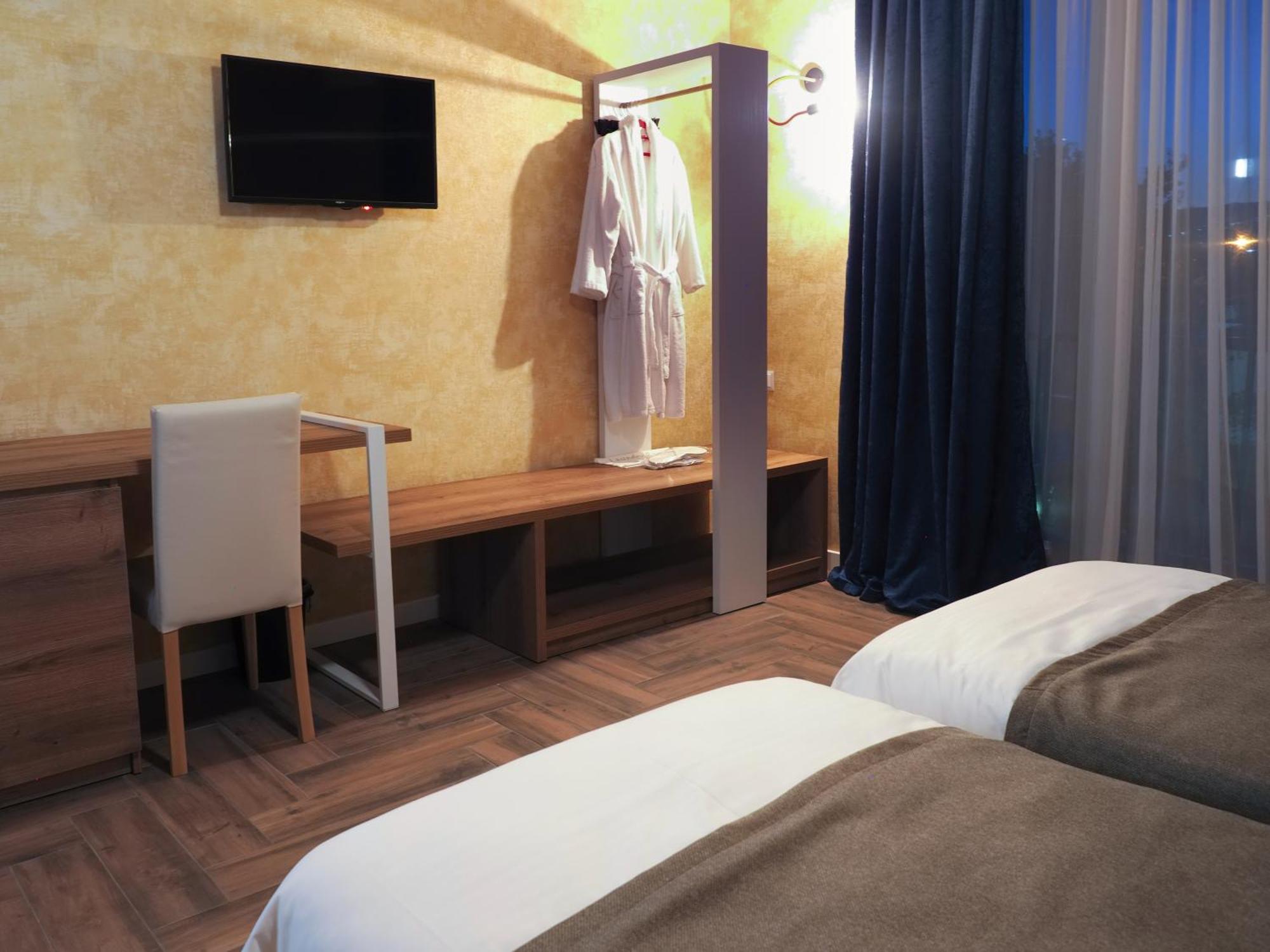 Hotel Hills In Old Tbilisi Ngoại thất bức ảnh
