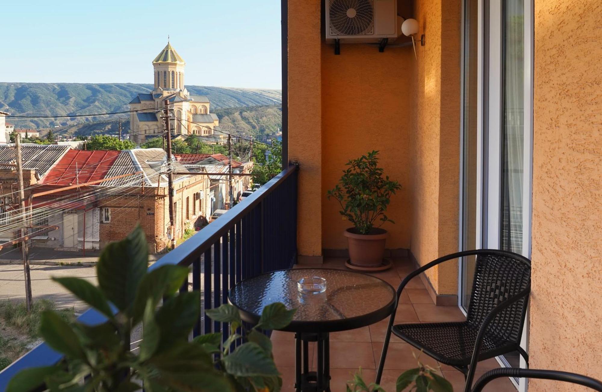 Hotel Hills In Old Tbilisi Ngoại thất bức ảnh