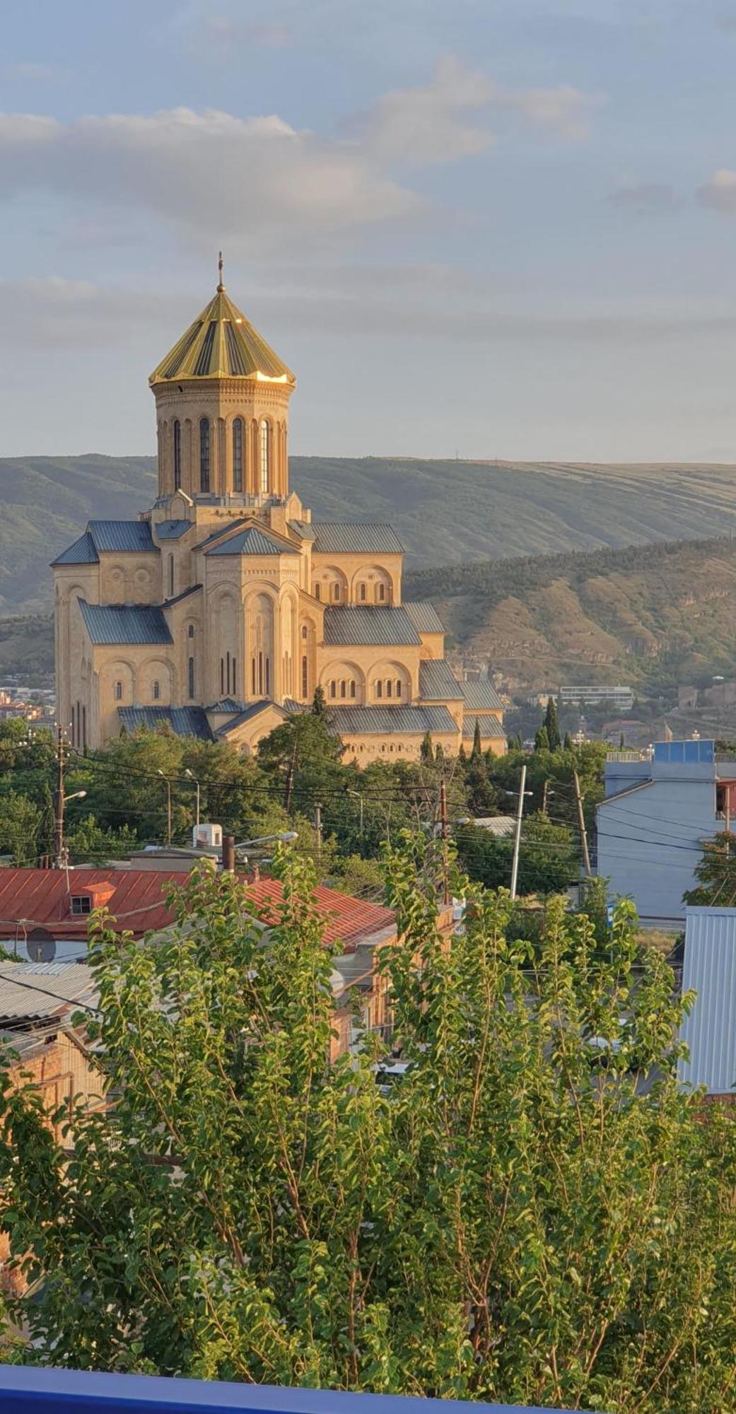 Hotel Hills In Old Tbilisi Ngoại thất bức ảnh